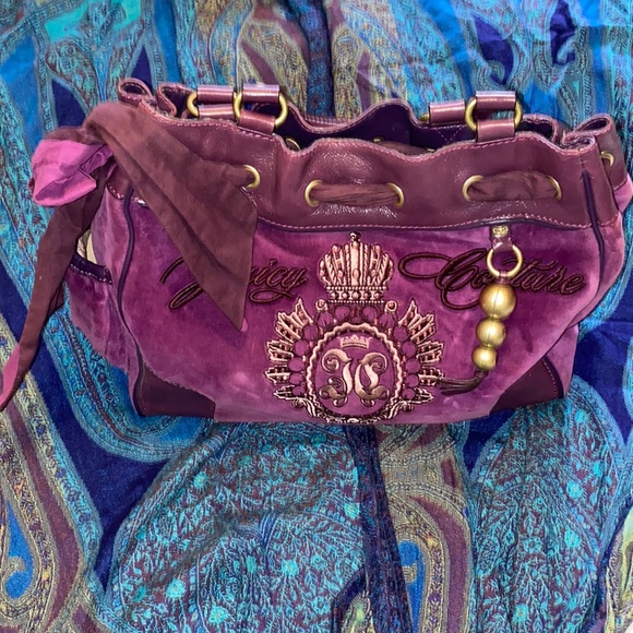 Juicy Couture Handbags - ✨Vintage Juicy Couture Purse✨